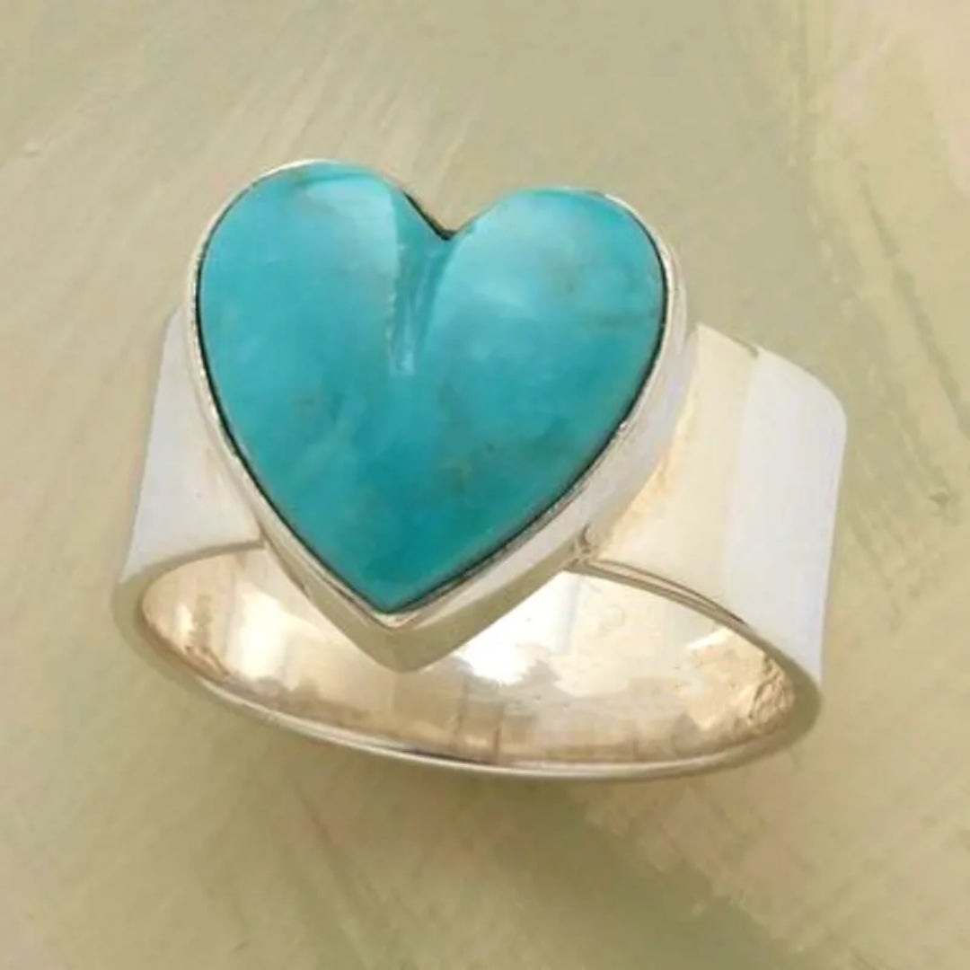 Amora™ | Silbernes Ring mit blauer Herzstein